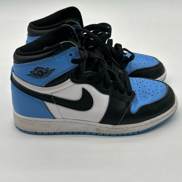 Jordan 1 Retro OG High Top Size 4.5Y FD1437-400 Deadstock - Picture 1 of 15